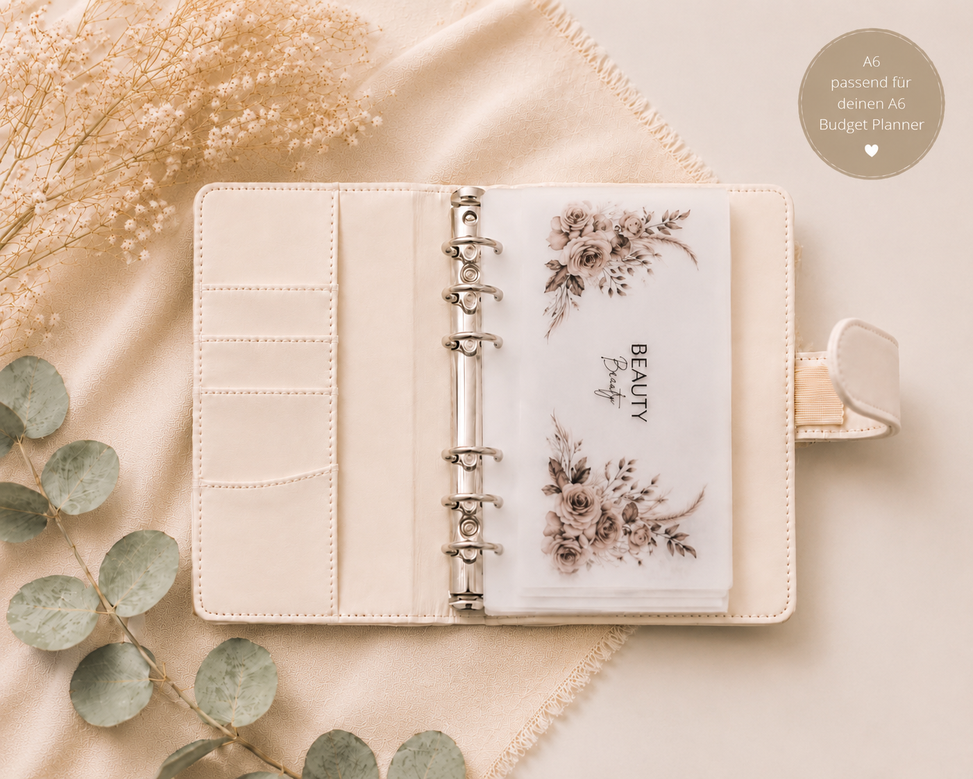 Transparenter Cash-Stuffing Umschlag mit elegantem Rosen Design im cremefarbenen A6 Budget Binder. Wiederverwendbarer Geldumschlag für Budgetplanung, Sparziele und Finanzorganisation.